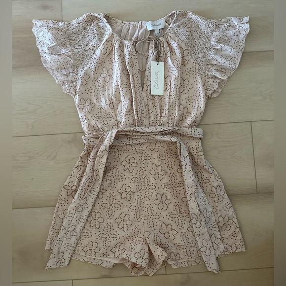 Cleobella “Sage” pink smocked shoulders romper size small. NWT - Picture 5 of 11